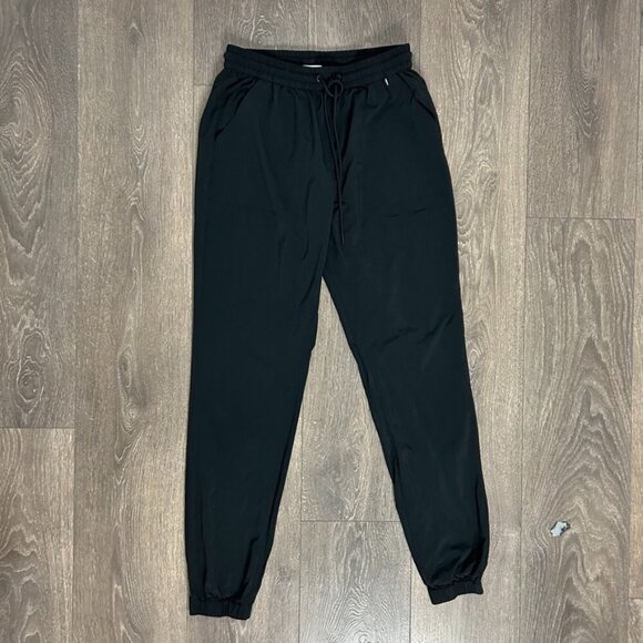 Aritzia TNA Speed Joggers Pant Cuffed ankle midrise drapey Black Size Small - Picture 2 of 14